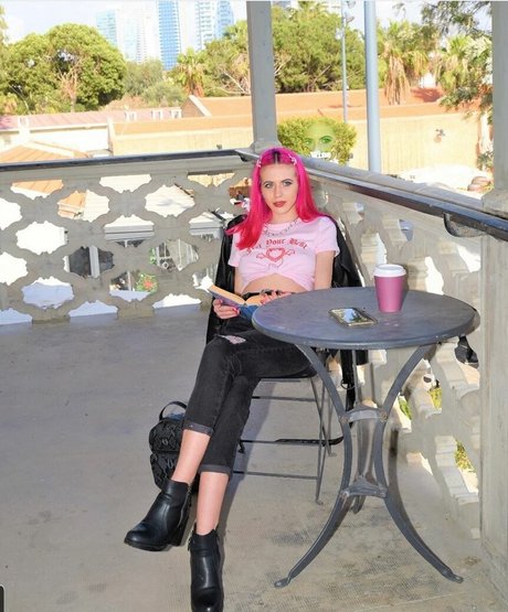 Anna Masarski pornstar sex photo