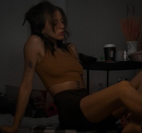 Anna Masarski model perfect image