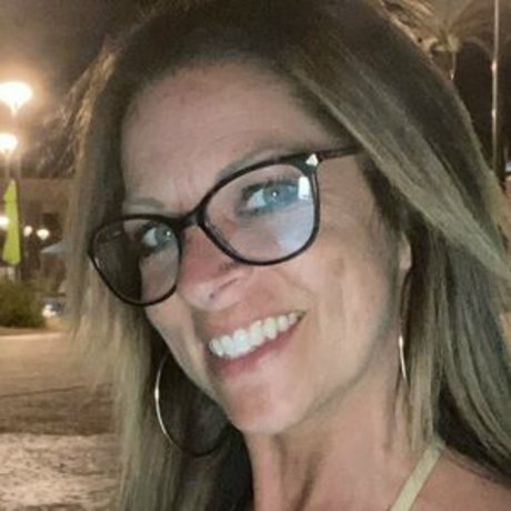 Kissedbyitaly420 pretty model image