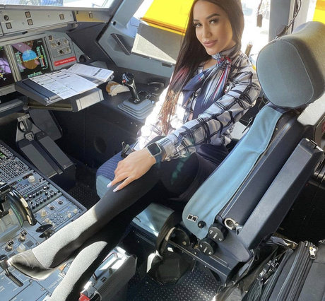 ulovemel nice actress images