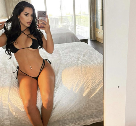 ulovemel xxx actress galleries