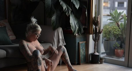 Kristina Wild model exclusive image