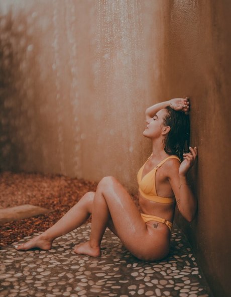 Apollinegrmz art pornstar galleries