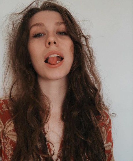 Seen Ellbats art pornstar pic