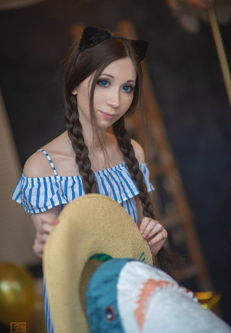 Alina Latypova nude actress pics