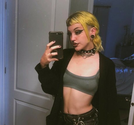 Ch0ke Cherry sex actress img