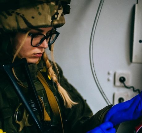 kira mistress of chaos adult star pic