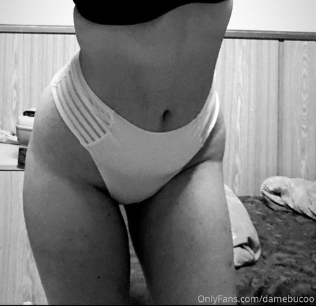 ana uhiram nice actress photos