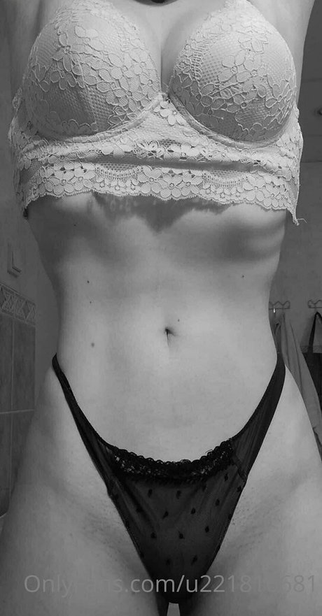 xoxoshawtyxoxo nude pornstar gallery