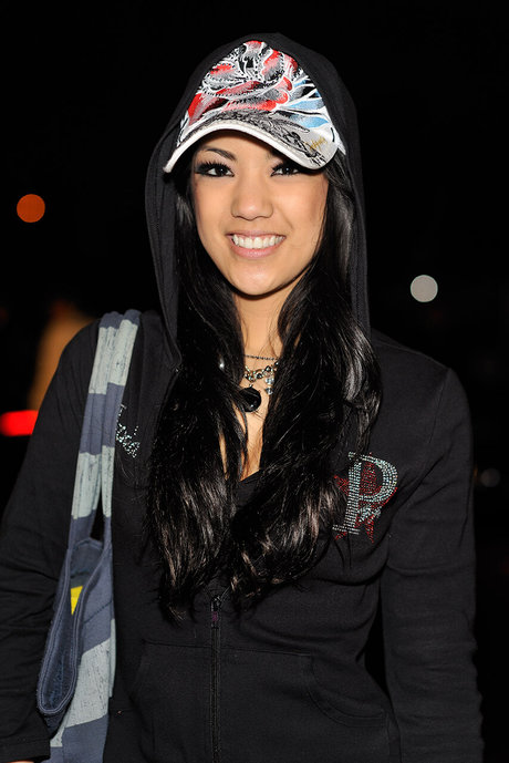 Janelle Ha Quick model image