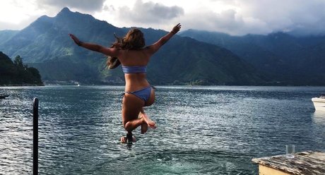 Janelle Ha model pretty image