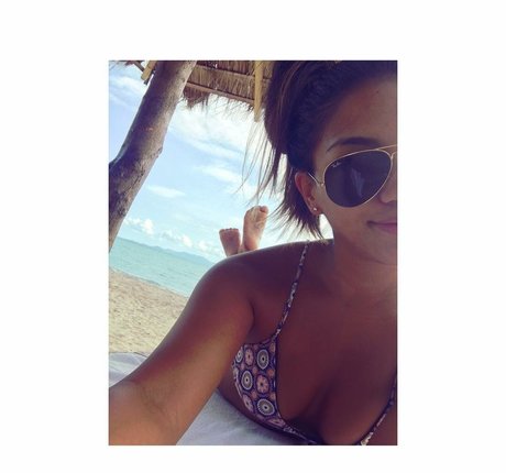 Janelle Ha model top pics