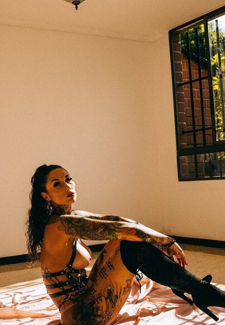 Sarah Schmidt nice pornstar img