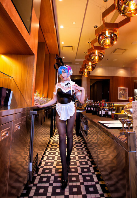 Vicky Lau star exclusive pics