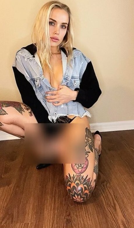 hisnherobsessions erotic model images