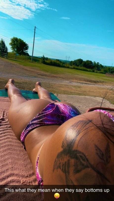 Taylyn Quay perfect model gallery