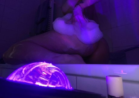 Jordy Offiziell naked pornstar img