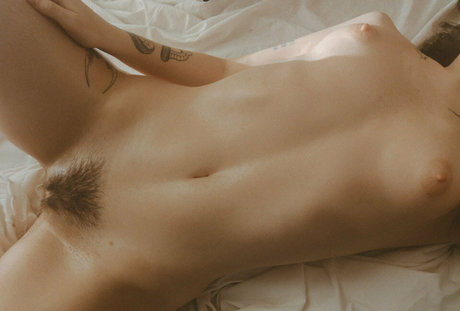 Narumisg adult actress photo