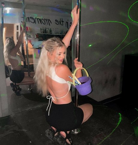 Britnyellen star beautiful img