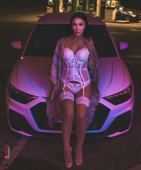 Reign Chaos nudes model galleries