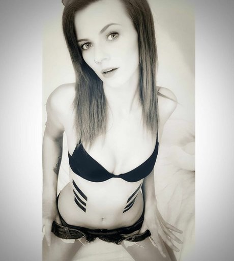 aurora t star nude gallery