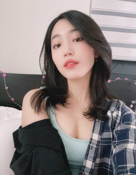 Yoojin pornstar hot photo