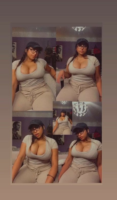 Ninathepony xxx model picture