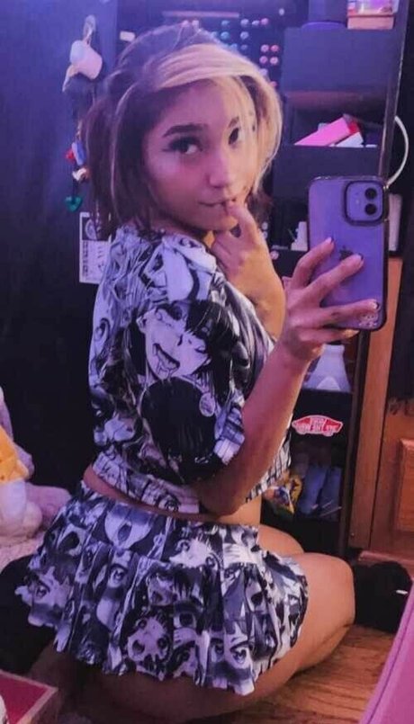 Abbxster adult model photo