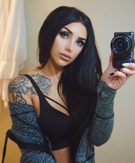 Rose Zaracupofchaiii sexy pornstar image