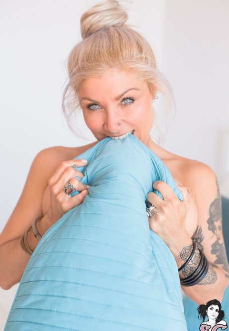 Waikiki pornstar nice img