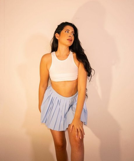 Lainielovee pretty pornstar images