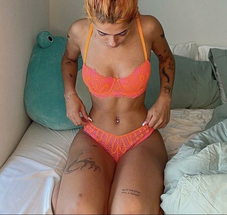 noordabashhh erotic star img