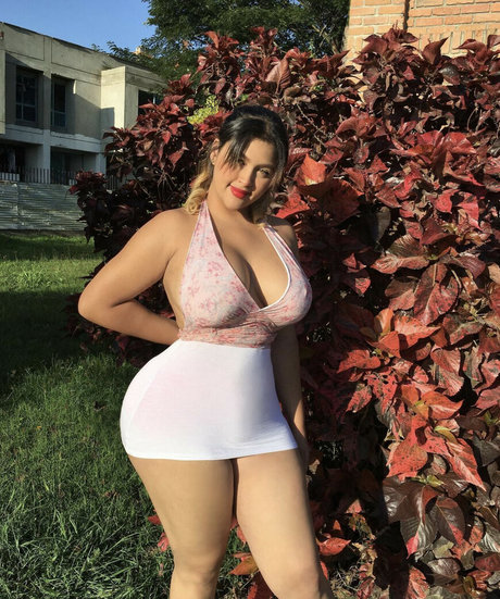 GreicyMarianaa star best picture