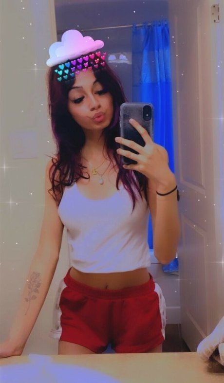 Bhavika Shah pretty pornstar photos