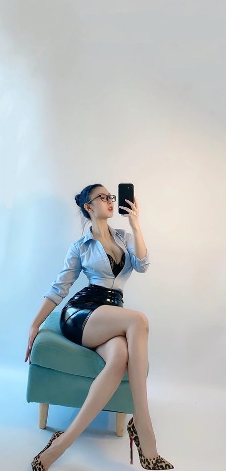 QiaonniuTT actress images