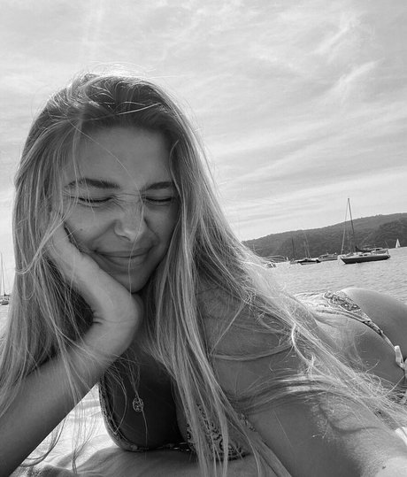 Tayla Stevenson star hd picture