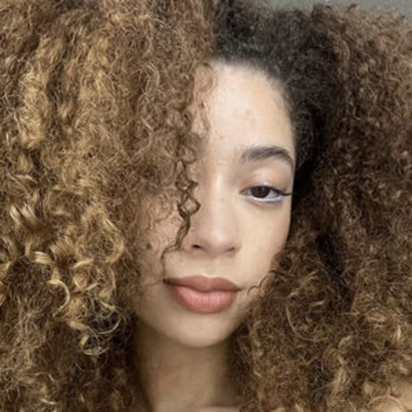 Ariannababyy nudes actress pictures