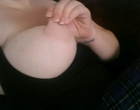 Naughtymommy1 adult actress image