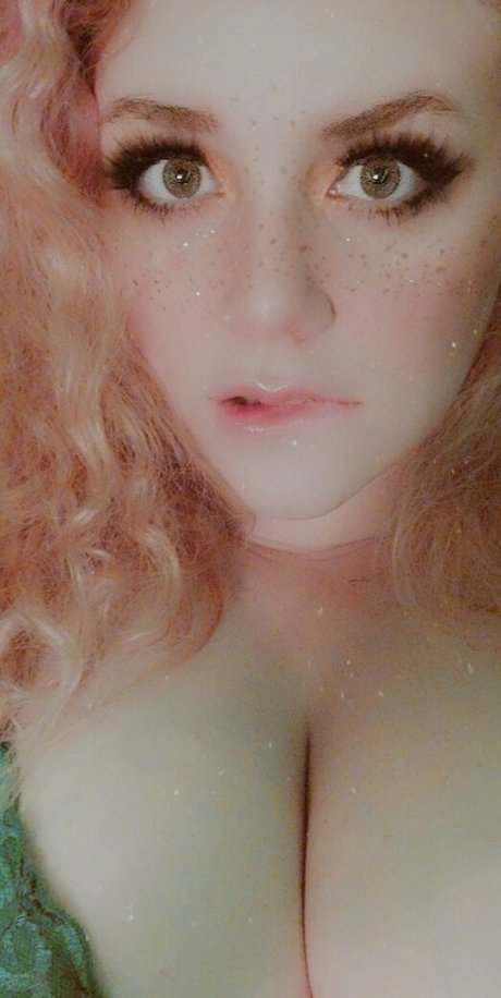 Lydiasoddities model hd pictures