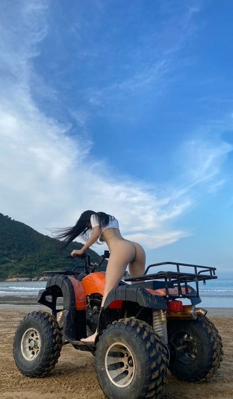 QianniuTT pornstar top pictures