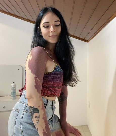 ingidish pornstar hot picture