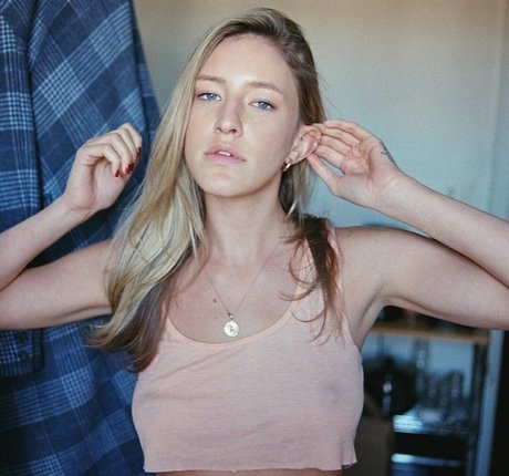 Savannah Savelises star pornographic img