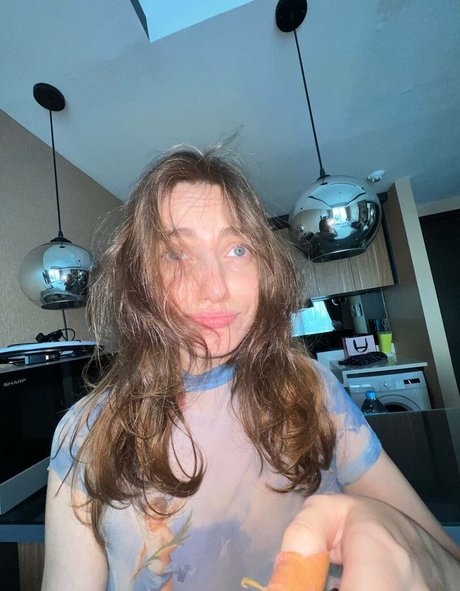 Greymouse sex model photos