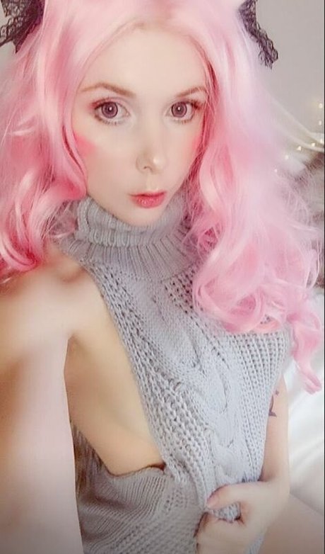 MeowSparky erotic star photo