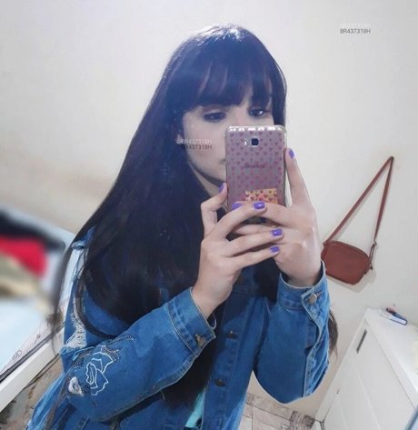 Isadora Amorim model porn pic