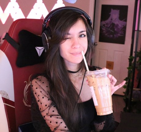 MaryMaybe pornstar exclusive image