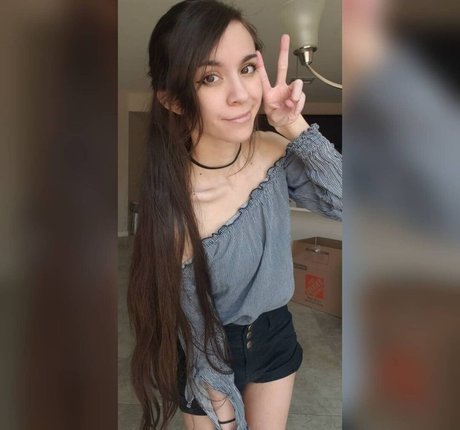 MaryMaybe sexy pornstar pics