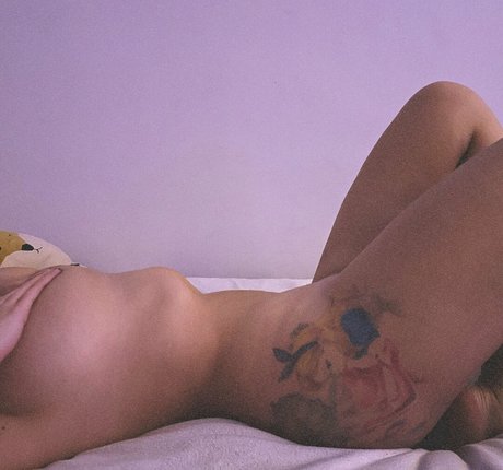 mariannan adult model galleries