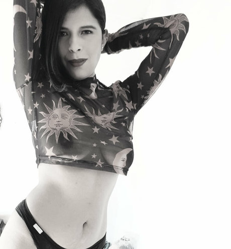 ghosti 50 model sex image