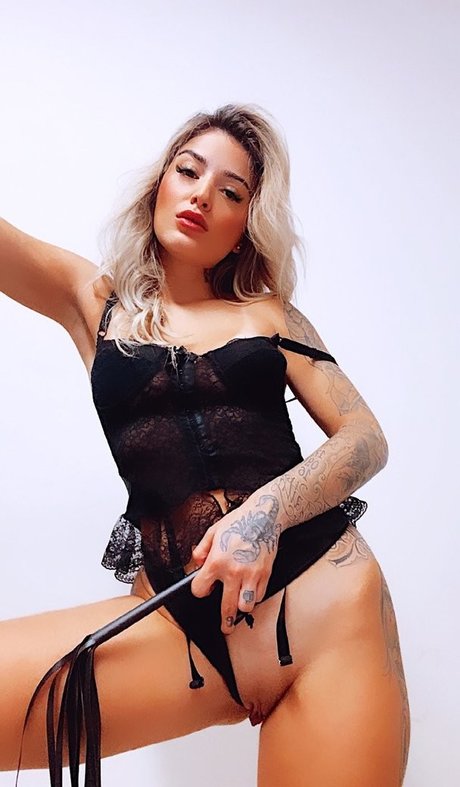 Brunna Hollinger nudes pornstar img